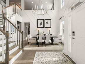 8 Glen Ellen Blvd 8, Millis MA 02054