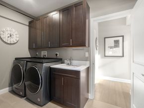 8 Glen Ellen Blvd 8, Millis MA 02054