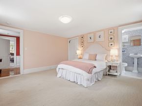 49 Salem St, Andover MA 01810