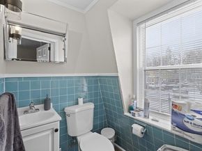 140 Hamilton St, Southbridge MA 01550