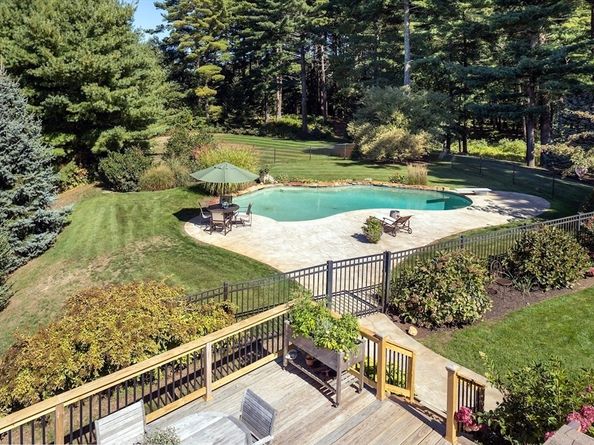 25 Dukes Brook Road, Plympton MA 02367