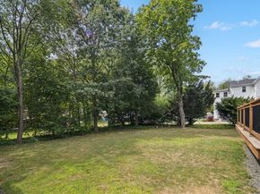 15 E Grove St, Middleboro MA 02346