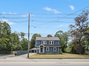 15 E Grove St, Middleboro MA 02346