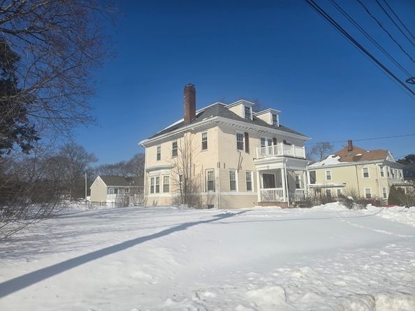 131 Moraine St, Brockton MA 02301