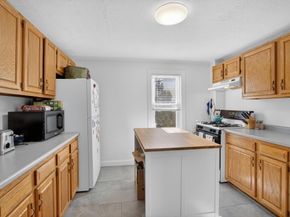 8-10 Willow St, Newton MA 02459