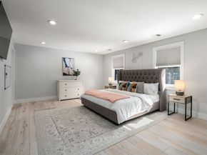 2 Lincoln Ct, Medfield MA 02052