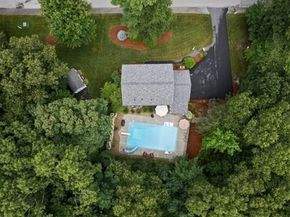 86 Hunter Rd, Uxbridge MA 01569