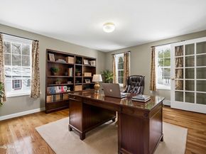 86 Hunter Rd, Uxbridge MA 01569