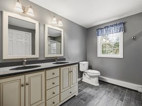 86 Hunter Rd, Uxbridge MA 01569