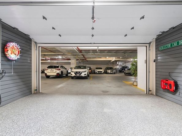 12 Stoneholm Pk:2, Boston MA 02115