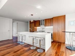 300 Pier 4 Blvd 5C, Boston MA 02210