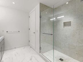 300 Pier 4 Blvd 5C, Boston MA 02210