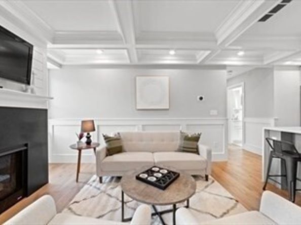 42 Bow St 5, Somerville MA 02143