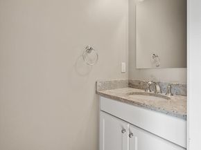 40 Grove St 1, Waltham MA 02453