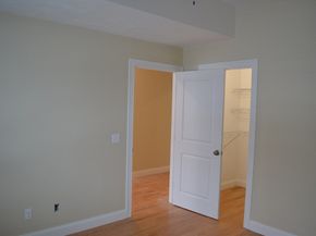 23 Leslie Rd, Worcester MA 01605