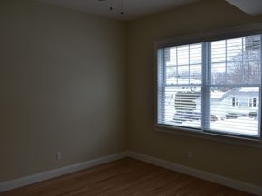 23 Leslie Rd, Worcester MA 01605