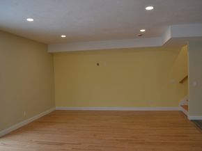 23 Leslie Rd, Worcester MA 01605