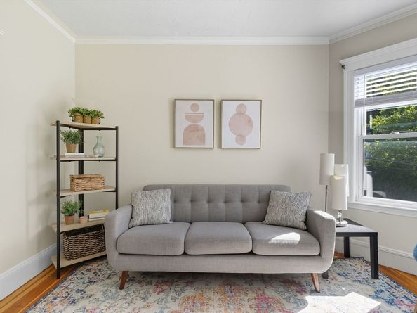 20 Rice St 2, Brookline MA 02445