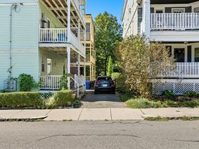 20 Rice St 2, Brookline MA 02445