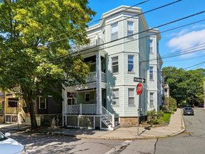 20 Rice St 2, Brookline MA 02445