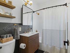 20 Rice St 2, Brookline MA 02445