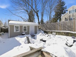 165 Lake Shore Dr, Weymouth MA 02189