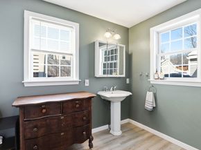 165 Lake Shore Dr, Weymouth MA 02189