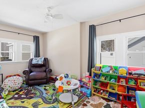 165 Lake Shore Dr, Weymouth MA 02189