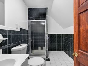 27 Larchmont St, Boston MA 02124