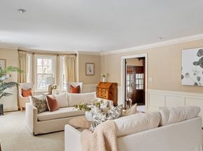 4 Dartmouth St, Winchester MA 01890