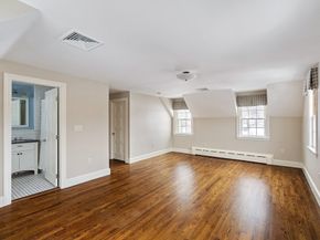 4 Dartmouth St, Winchester MA 01890