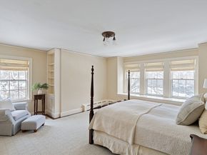 4 Dartmouth St, Winchester MA 01890