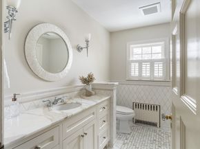 4 Dartmouth St, Winchester MA 01890