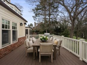 4 Dartmouth St, Winchester MA 01890