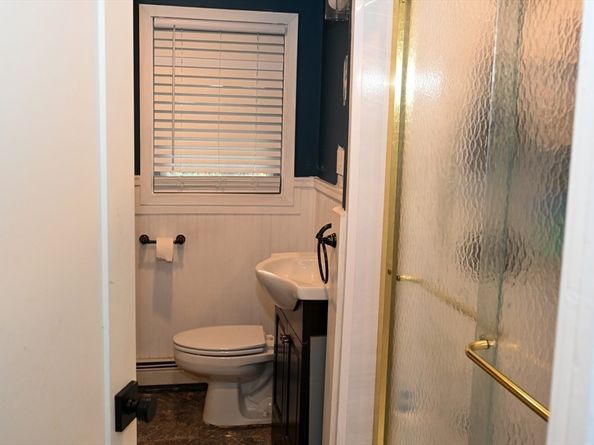 5 Brookville Ave, Brockton MA 02302