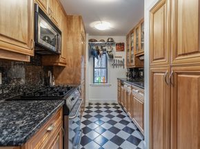 10 Cumberland Street 104, Boston MA 02115