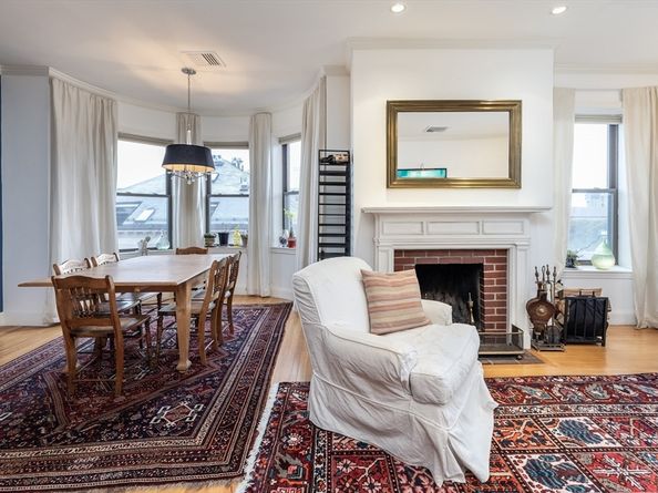 10 Cumberland Street 104, Boston MA 02115