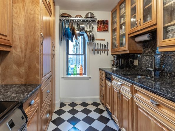 10 Cumberland Street 104, Boston MA 02115