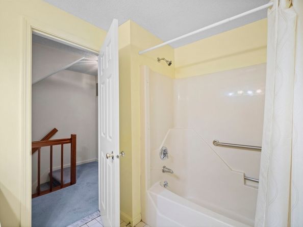 903 Foxwood Circle 903, Peabody MA 01960