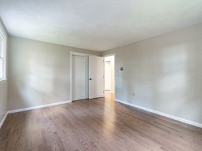 328 Millville Rd, Uxbridge MA 01569