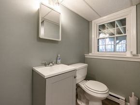 328 Millville Rd, Uxbridge MA 01569