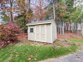 328 Millville Rd, Uxbridge MA 01569