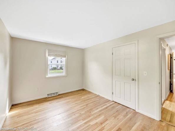 122 North Elm Street, West Bridgewater MA 02379