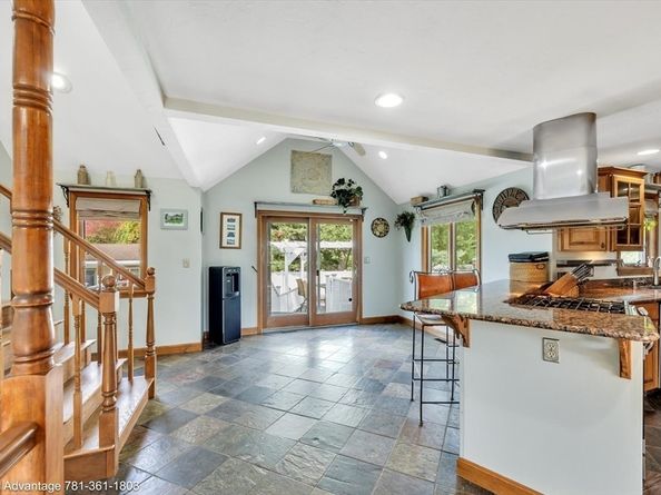 122 North Elm Street, West Bridgewater MA 02379