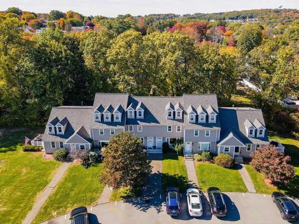 173 Merrimack Meadows Ln 162, Tewksbury MA 01876