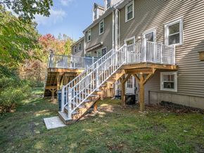 173 Merrimack Meadows Ln 162, Tewksbury MA 01876