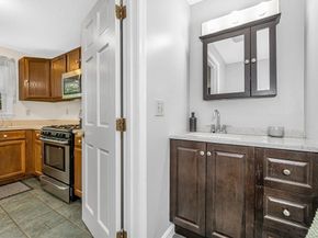 173 Merrimack Meadows Ln 162, Tewksbury MA 01876