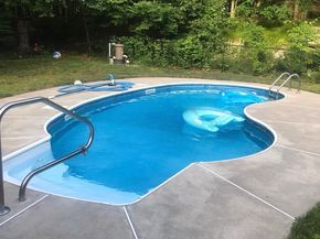 717 Tipton Rock Road, Southbridge MA 01550