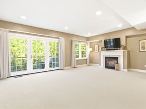 119 Revere St C, Canton MA 02021