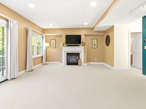 119 Revere St C, Canton MA 02021
